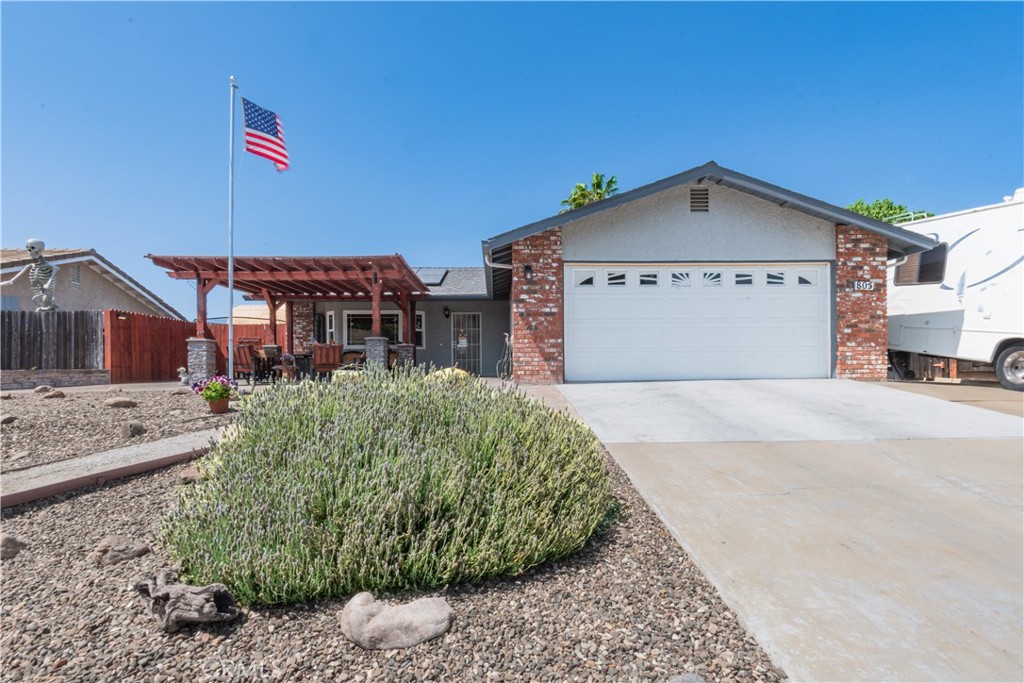 805 Hogan Place