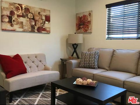 Photo of 5948 Colfax Avenue #5946, North Hollywood, CA 91601 (MLS # 25590979) Photo of 5948 Colfax Avenue #5946, North Hollywood, CA 91601 (MLS # 25590979)