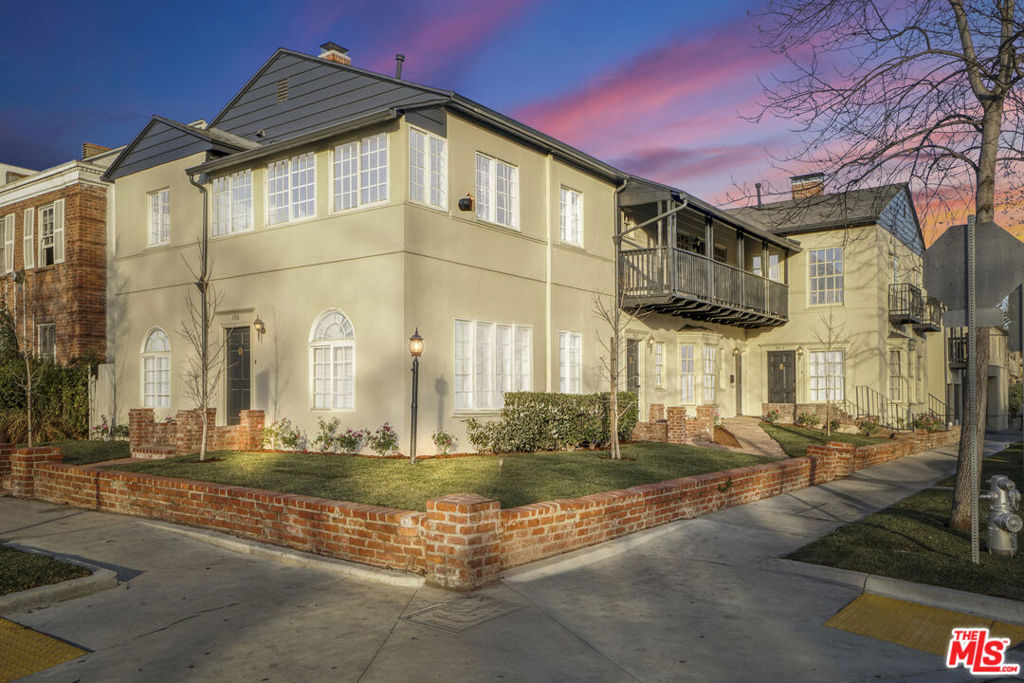 PRIME BEVERLY HILLS! This is a rare opportunity to purchase a vacant five-unit trophy income property located one block east of Beverly Dr. at Charleville. The property has been recently updated with the utmost quality, integrity, and attention to detail, embracing the classic elegance and charm with modern-era convenience and luxury. All units are spacious, airy, and bright, featuring modern kitchens and bathrooms, with wood floors and refurbished gas fireplaces in most. Each unit has central air conditioning and heating, newer appliances, new washers and dryers, new lighting and three include balconies that have been rebuilt and reinforced. Additionally, the building has a new roof and gutters, freshly painted interior and exterior, and each unit includes an automated garage with new electric doors/keypads, security gates, new sprinkler system and updated landscaping. Located one block to the upcoming BH METRO subway and close proximity to Rodeo Drive, shopping, restaurants, and parks.