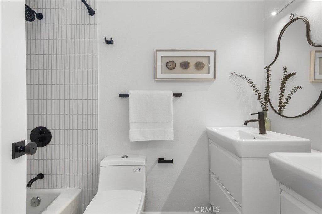 24142 Minnetonka Lane, Lake Forest CA 92630 - Photo 26