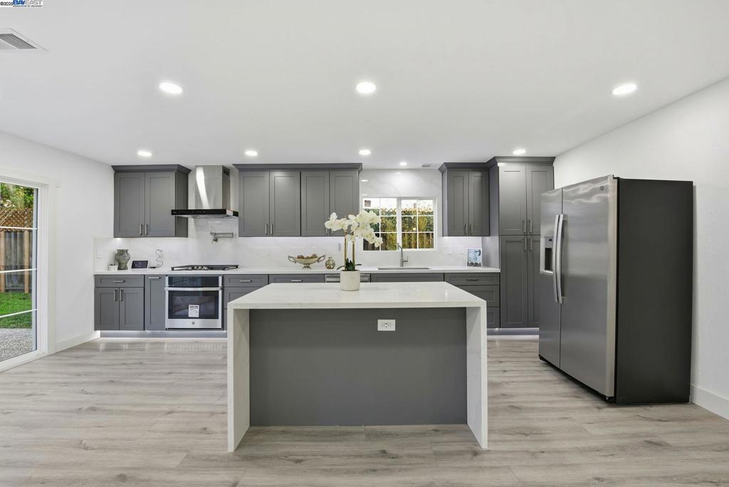 ALVARADO DIST - Residential