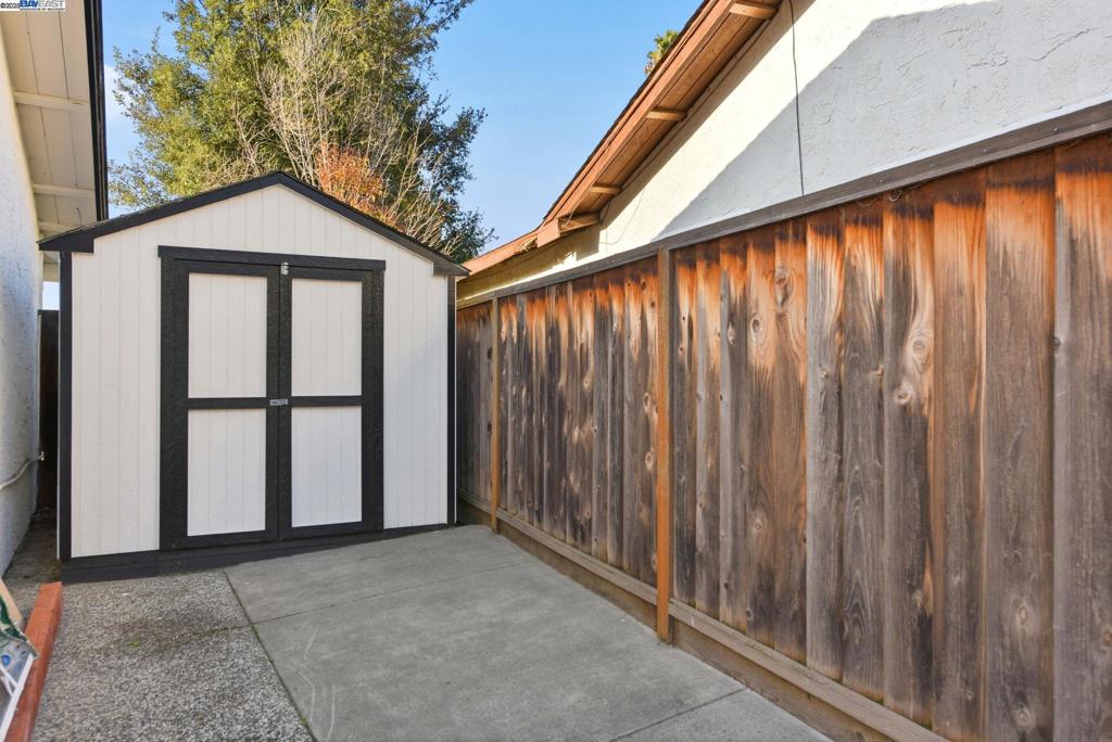 ALVARADO DIST - Residential