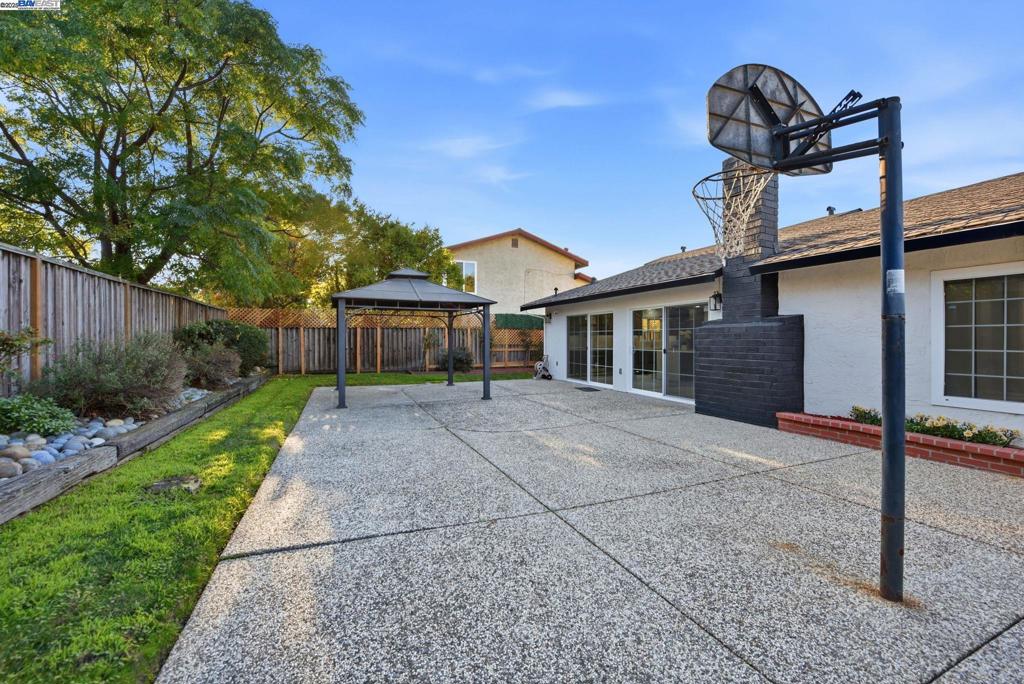 ALVARADO DIST - Residential