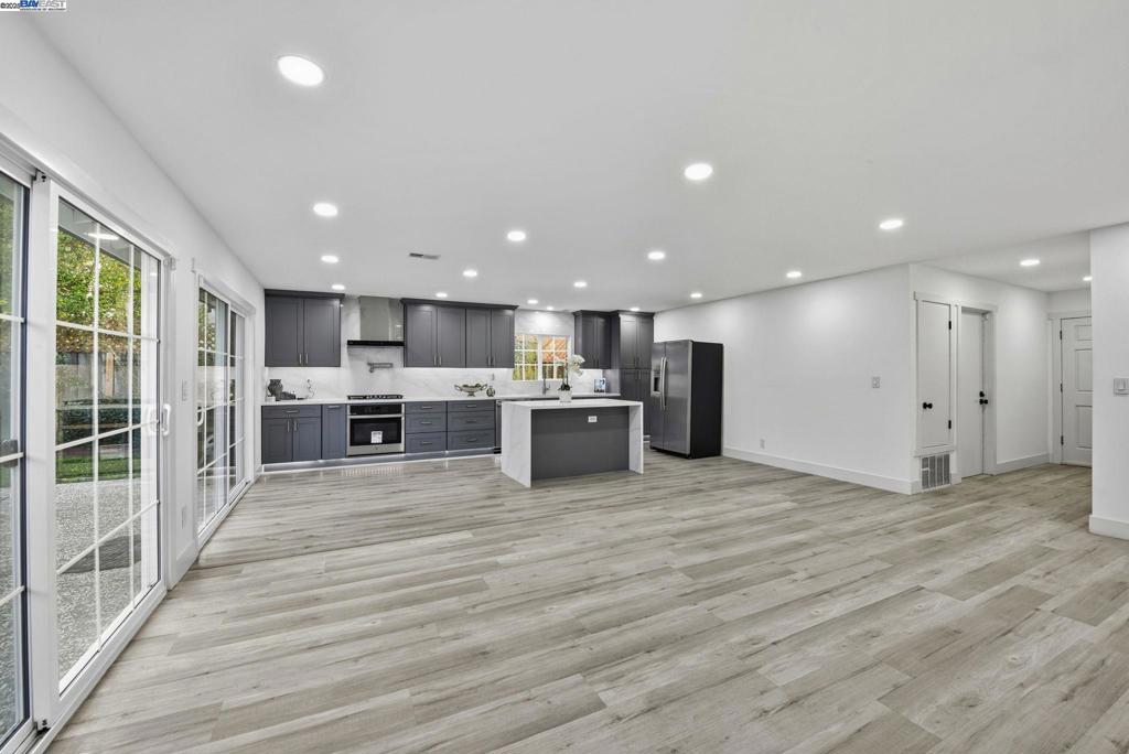 ALVARADO DIST - Residential