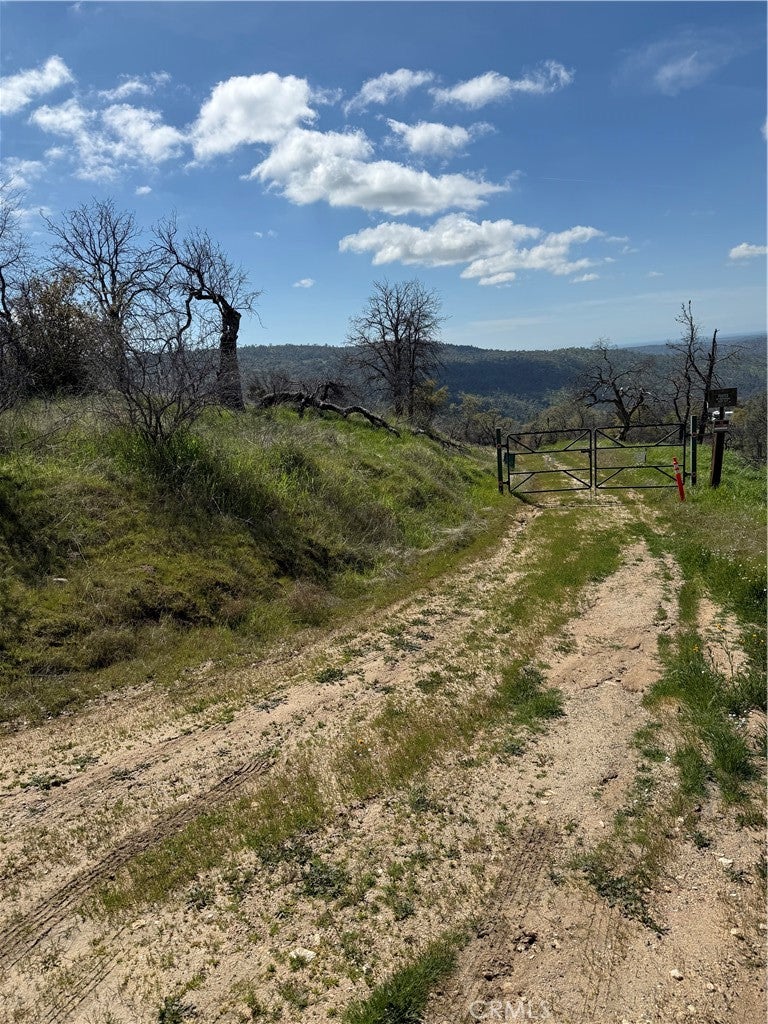 38914 Road 810