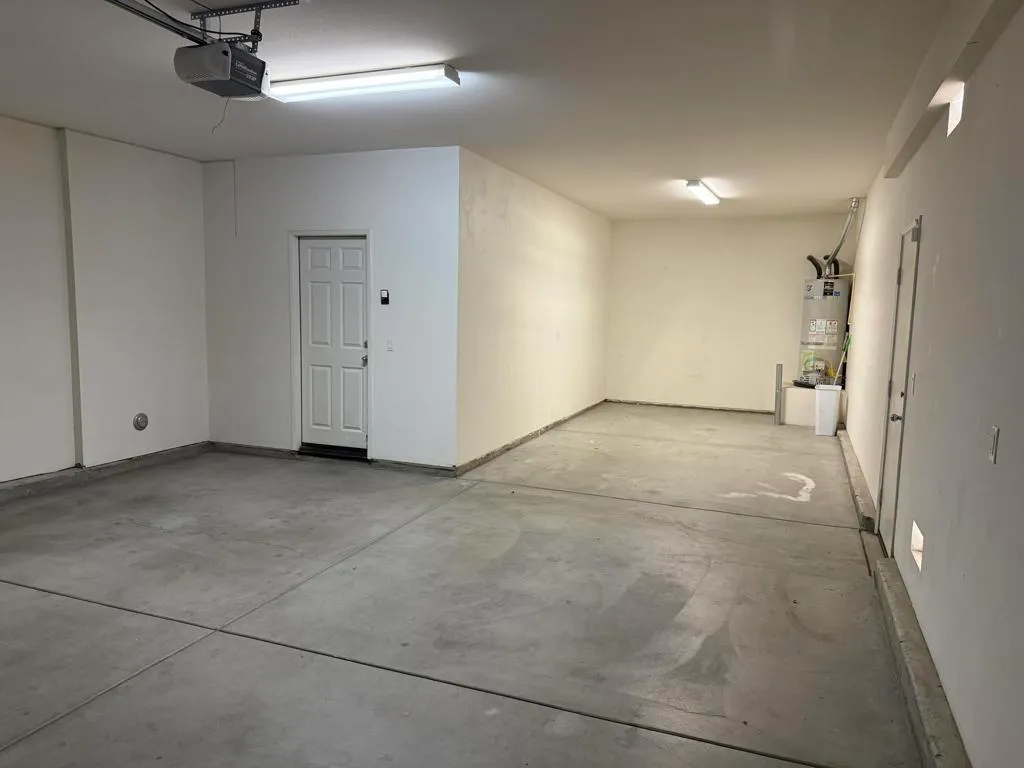 Indio, California 92203, United States, 4 Bedrooms Bedrooms, ,3 BathroomsBathrooms,Residential,Active,222090