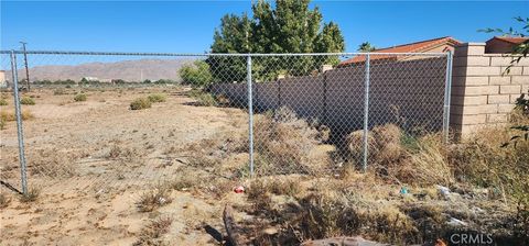 Photo of 0 Pioneer, Apple Valley, CA 92307 (MLS # RS25234657)
