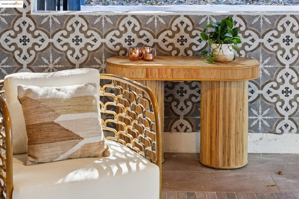 DOWNTOWN LAF - Residential