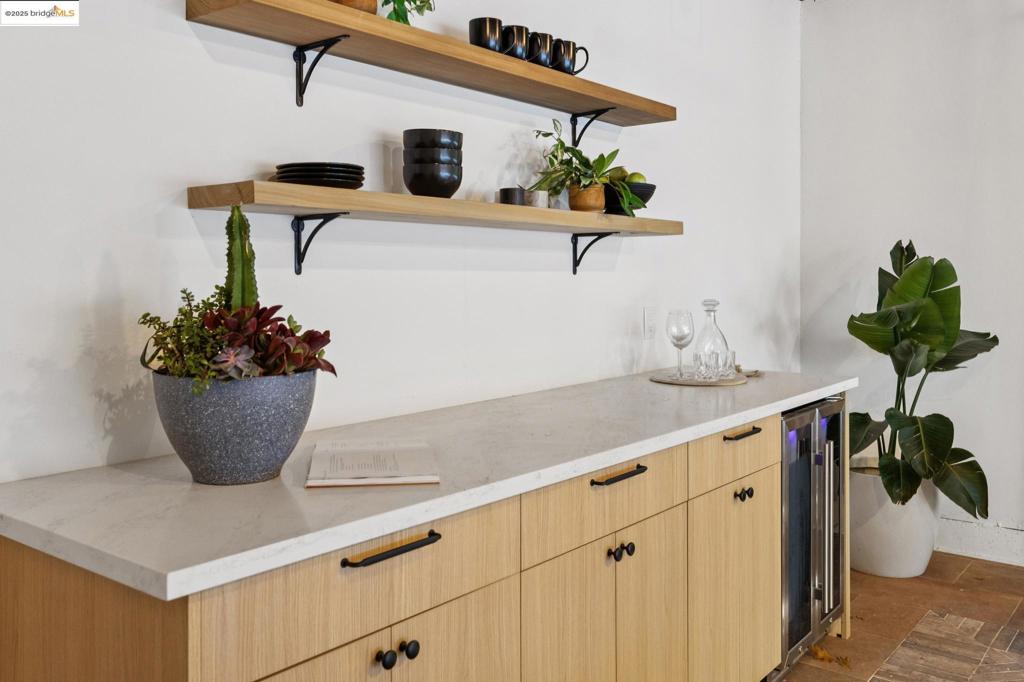 DOWNTOWN LAF - Residential