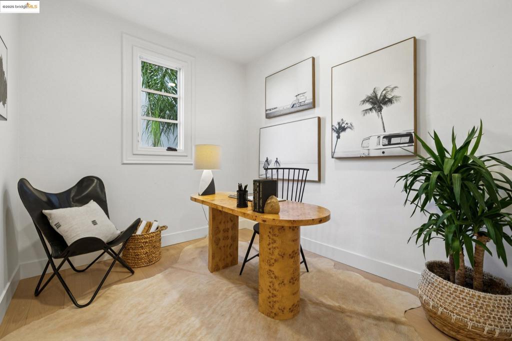 DOWNTOWN LAF - Residential