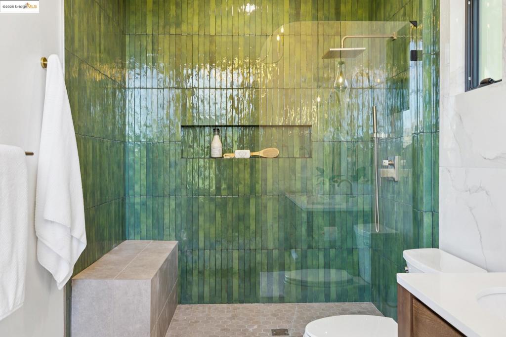 DOWNTOWN LAF - Residential