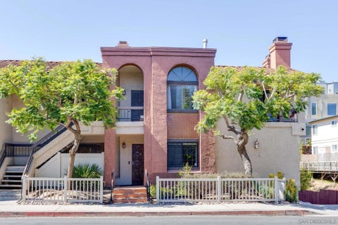 Photo of 3963 Eagle St St #4, San Diego, CA 92103 (MLS # 260016874SD)