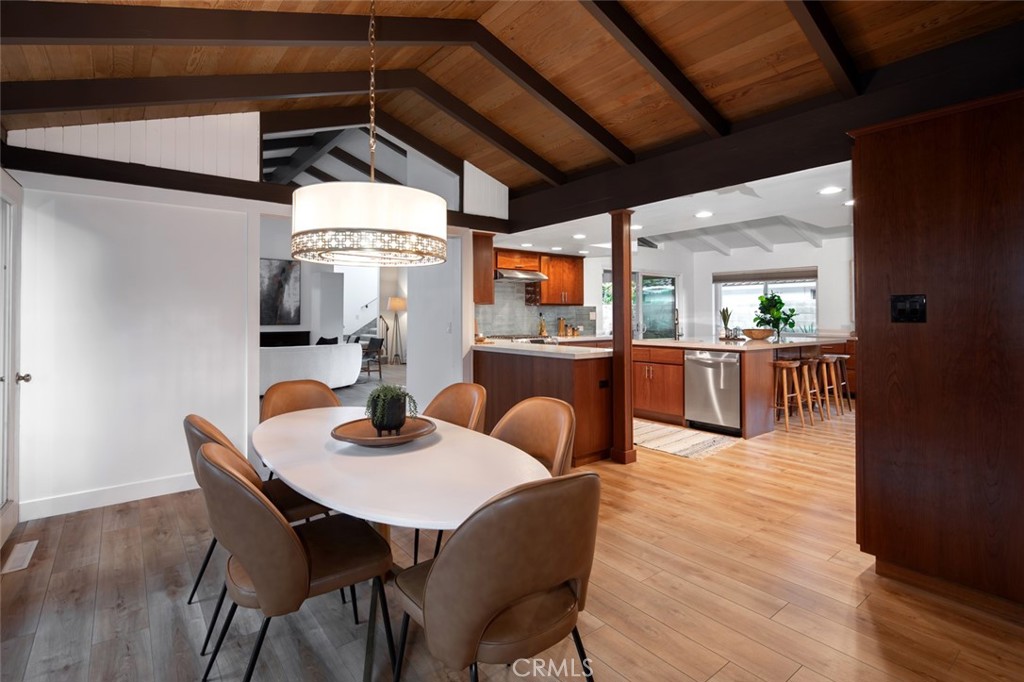 5360 E El Jardin Street