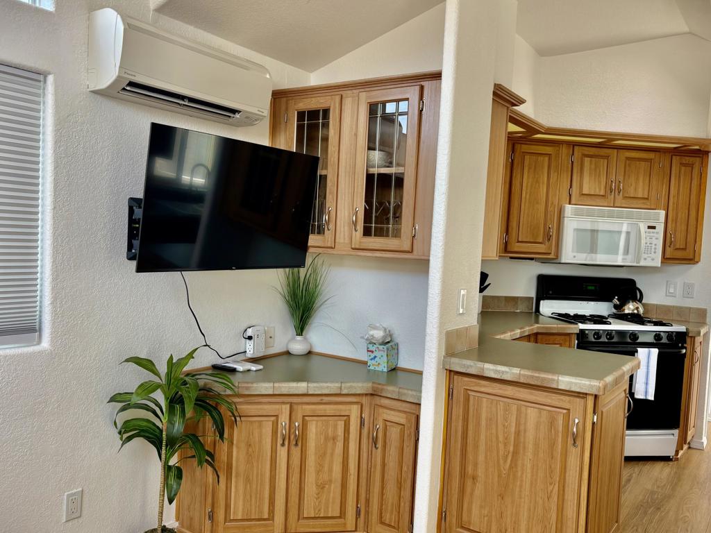 Not Applicable-1 - Manufactured In Park