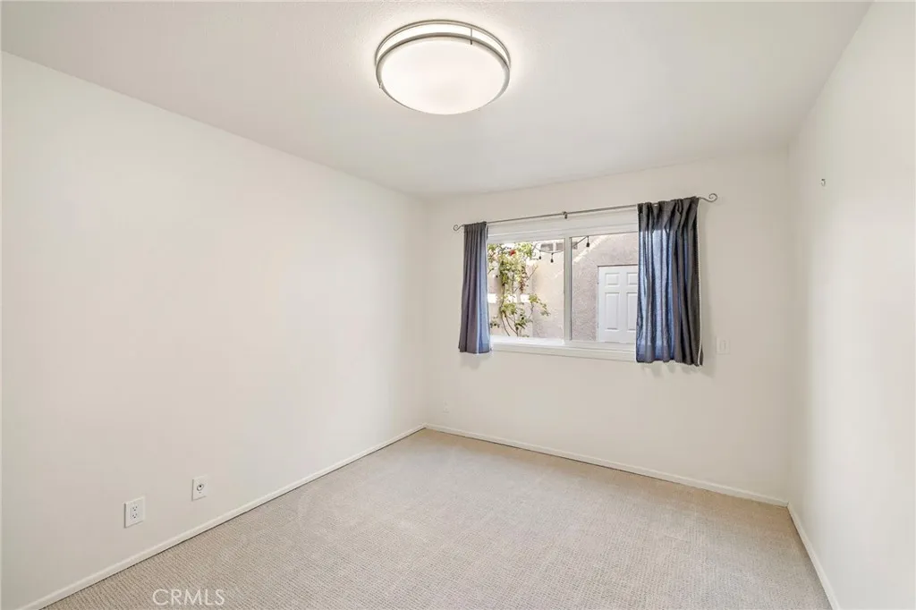 Laguna Niguel, California 92677, United States, 4 Bedrooms Bedrooms, ,2 BathroomsBathrooms,Residential,Active,238208