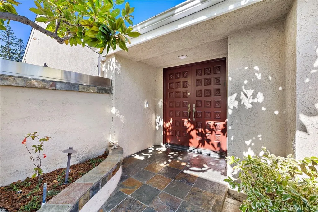 Laguna Niguel, California 92677, United States, 4 Bedrooms Bedrooms, ,2 BathroomsBathrooms,Residential,Active,238208