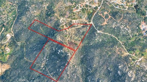 Photo of 6758 Rainbow Heights Rd, Fallbrook, CA 92028 (MLS # SW25240138)