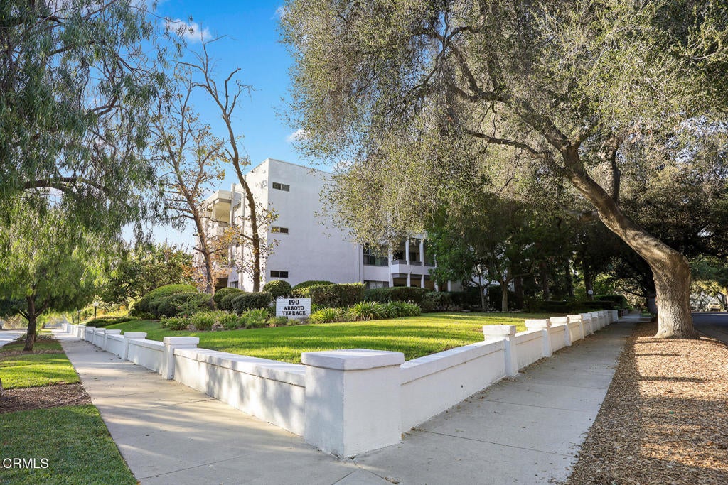 Properties 3 190 Arroyo Terrace 308