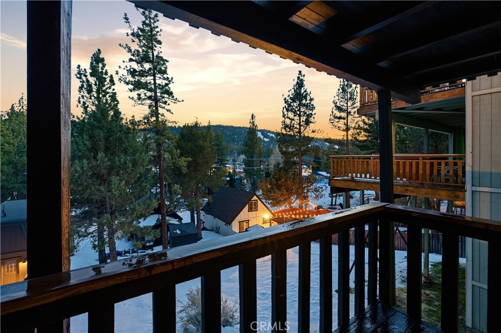 42677 Alta Vista Avenue