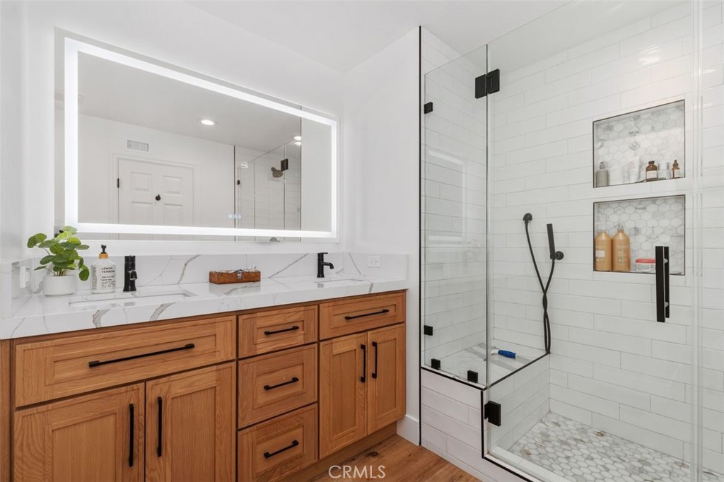 Lantern Village Central (LDC) - Residential