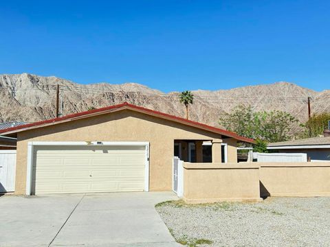 Photo of 52121 Avenida Velasco, La Quinta, CA 92253 (MLS # 219126577DA)