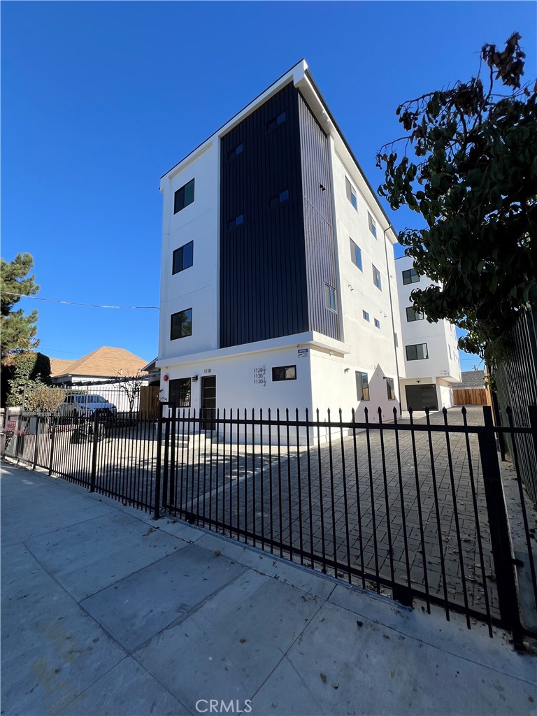 1128, 1128 1/2, 1130 & 1130 1/2 S Ardmore Ave, Los Angeles CA 90006
Appraised at:$3,595,000
Property is fully leased with a great Cap rate of 5.865%.
Presenting a Clean Modern look BRAND NEW CONSTRUCTION Multi-family Investment 4 Unit Property.
Property’s breakdown is the following:
4Plex consists of 2 Duplexes; total of 4units
Mix of (2) 5 bedrooms & 5 bathrooms & (2) 5 bedrooms & 6 bathrooms
Total of 20 Bedrooms and 22 Baths
Total approx. Living sqft: 6,880 ( Not including 870 sqft Garage)
Total approx. Lot sqft: 5,903
Unit 1 sqft: 1,652.5
Unit 2 sqft: 1,652.5
Unit 3 sqft: 2,222.5
Unit 4 sqft: 2,222.5
Note:Property is fully leased with a great Cap rate of 5.865%.
All units are Quad-Level & separately metered for each utility service. This project is located in a hot rental area. Location, location, location! Multi family units are in high demand in this area. This project being Brand New Construction, these units are easy to lease out. Property has little to no maintenance; super convenient for the owner.
Buyer(s) to independently verify all information on this listing. Listing agent is not liable for any information that turns out incorrect. The accuracy of all information, regardless of source, including but not limited to square footages, lot sizes, income, and expenses, is deemed reliable but not guaranteed.