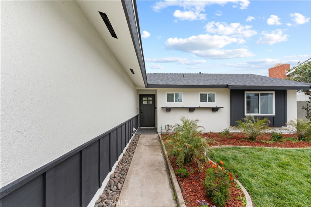 1328 Saturn Boulevard
