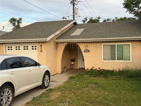 Photo of 33070 Lorimer St, Lake Elsinore, CA 92530 (MLS # SW26078003)