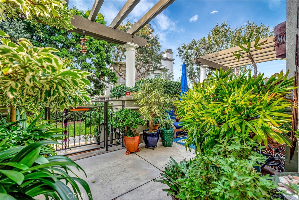 Surfcrest (SRFC) - Residential