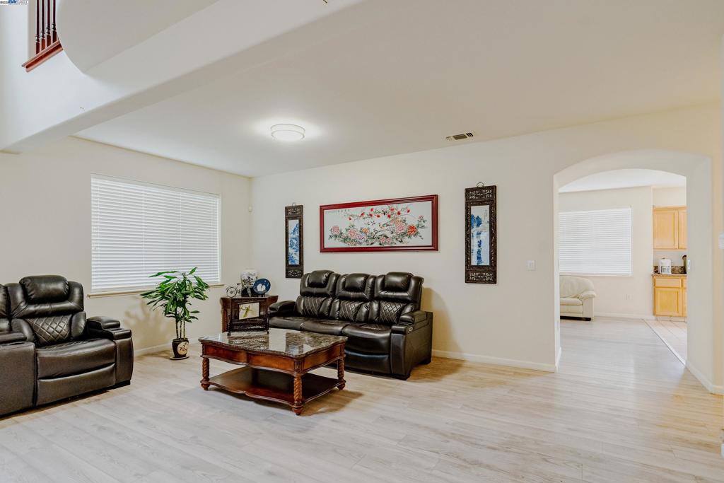 Not Listed - Residential