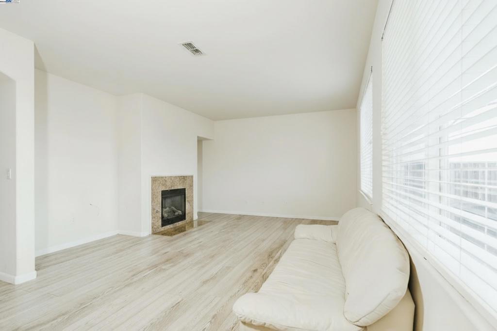 Not Listed - Residential