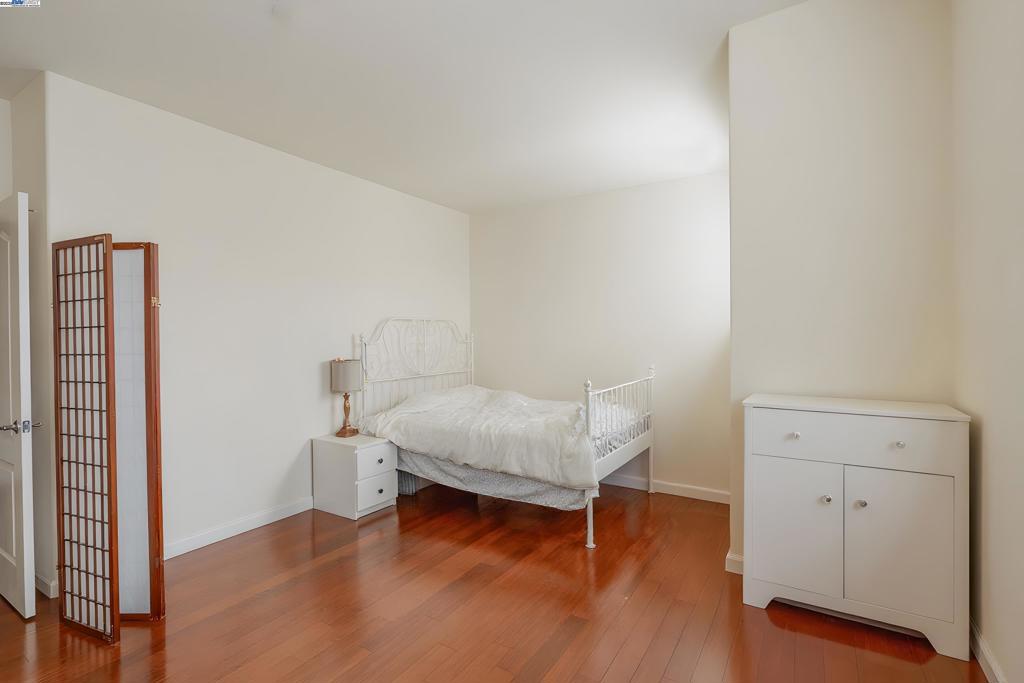 Not Listed - Residential