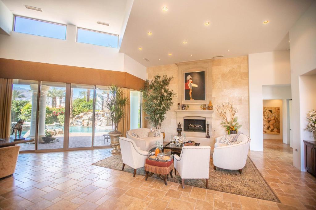 The Estancias Rancho LQ - Residential Lease
