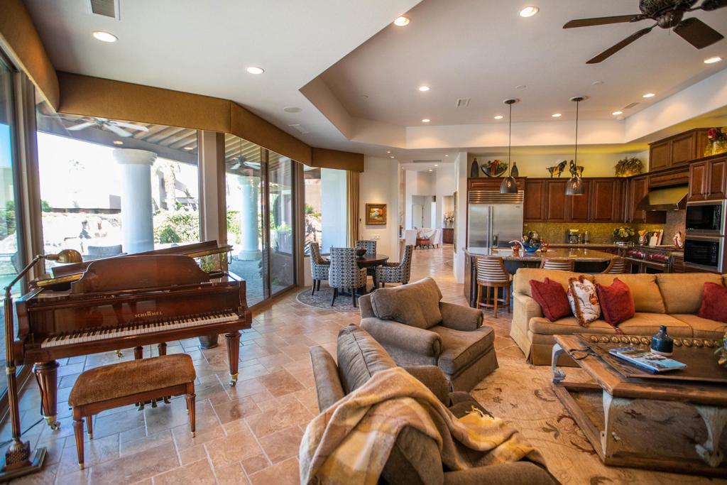 The Estancias Rancho LQ - Residential Lease