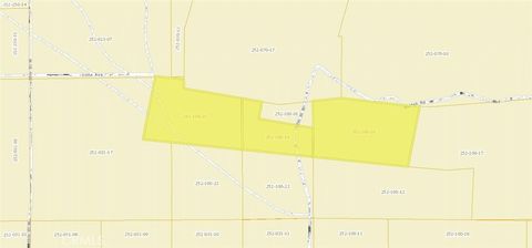 Photo of 60 60th Street W, Rosamond, CA 93560 (MLS # SR26046890)