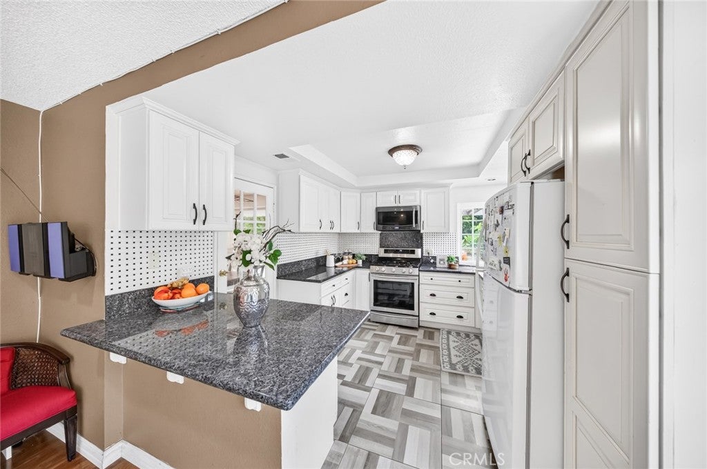 12 Shenandoah, Irvine CA 92620 - Photo 8