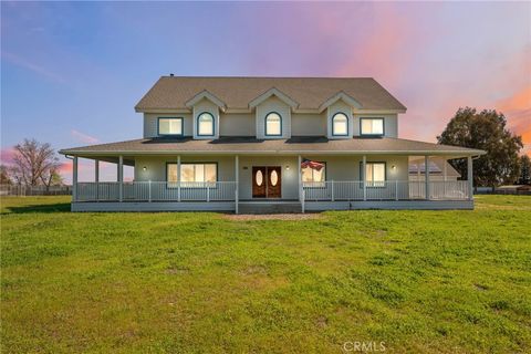 Photo of 22581 Road 20, Chowchilla, CA 93610 (MLS # FR26082648)