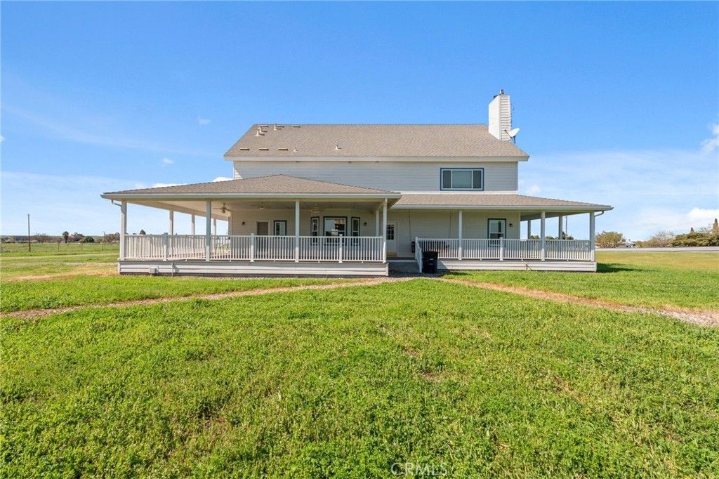 Photo of 22581 Road 20, Chowchilla, CA 93610 (MLS # FR26082648)