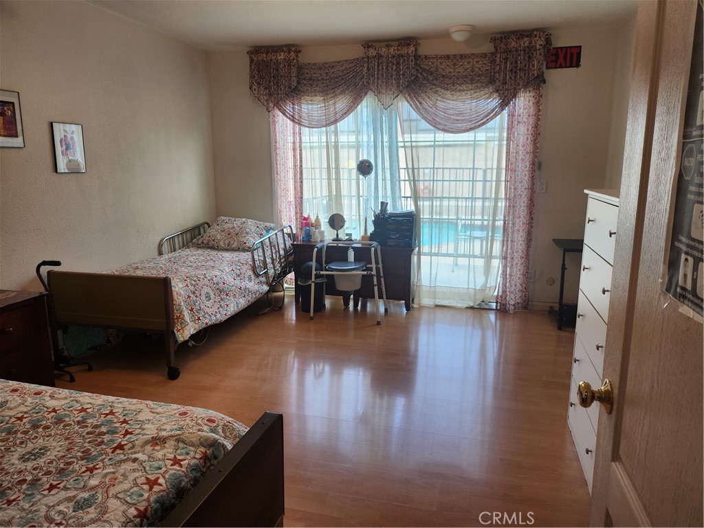 18725 Schoenborn Street