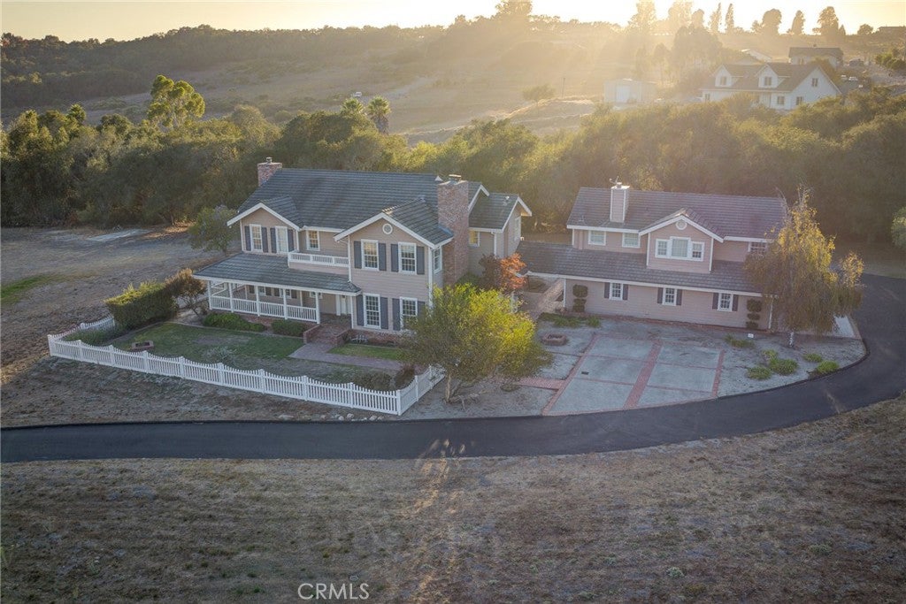 1403 Noyes Road