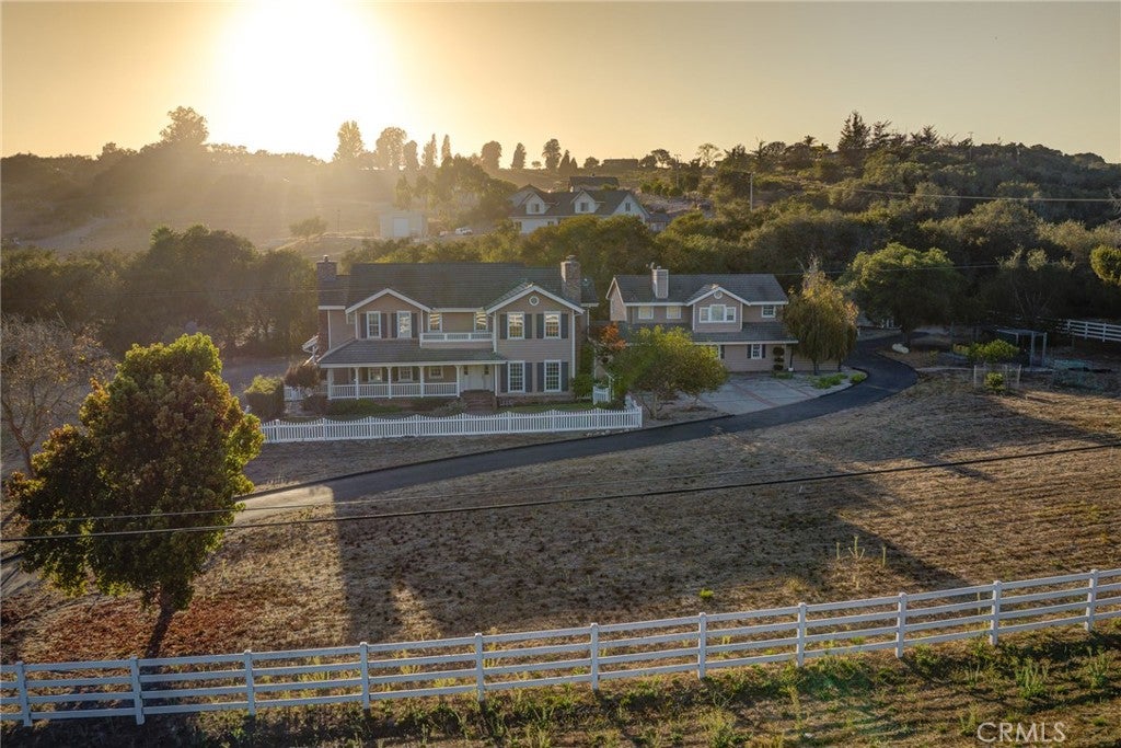 1403 Noyes Road