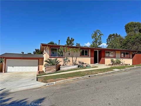 Photo of 5235 Palm Avenue, Whittier, CA 90601 (MLS # DW26102585)
