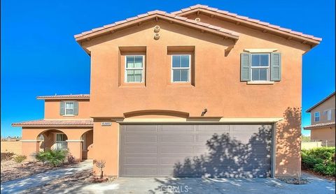 Photo of 15995 Yosemite Street, Victorville, CA 92394 (MLS # IV25198790)