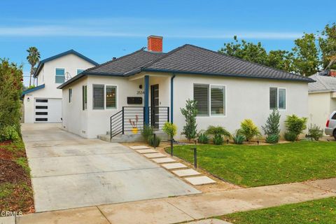 Photo of 2534 El Sol Avenue, Altadena, CA 91001 (MLS # P1-26600)
