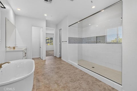 Tiny photo for 26164 Waldon RD, Menifee, CA 92584 (MLS # DW26225827)