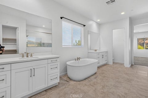 Tiny photo for 26164 Waldon RD, Menifee, CA 92584 (MLS # DW26225827)