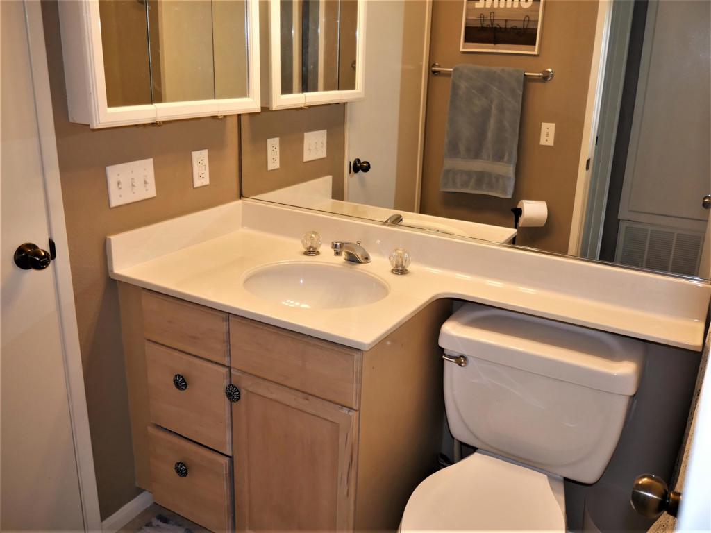 Palm Royale - Residential