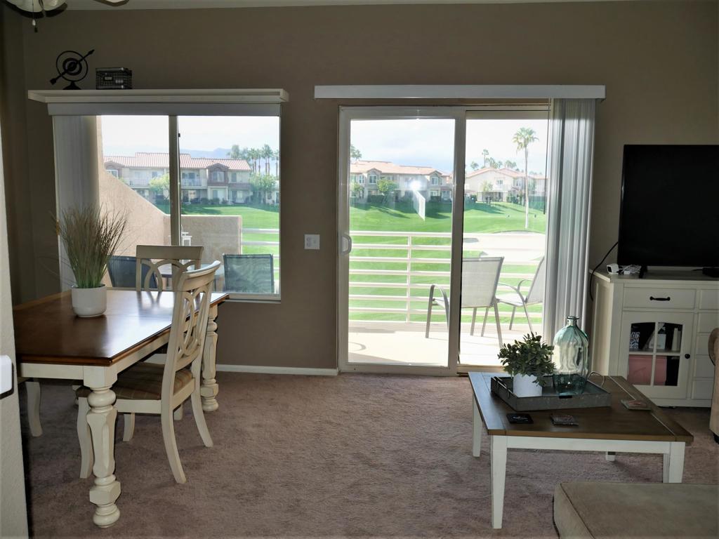 Palm Royale - Residential