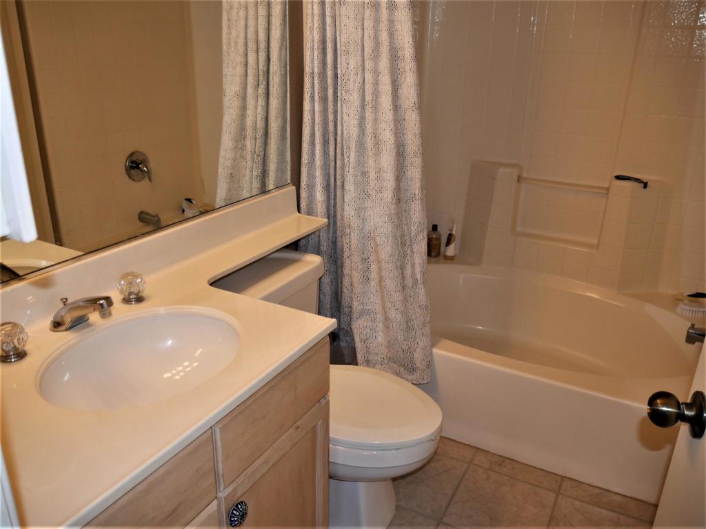 Palm Royale - Residential