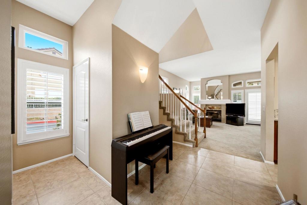 11210 1/2 Portobelo Dr